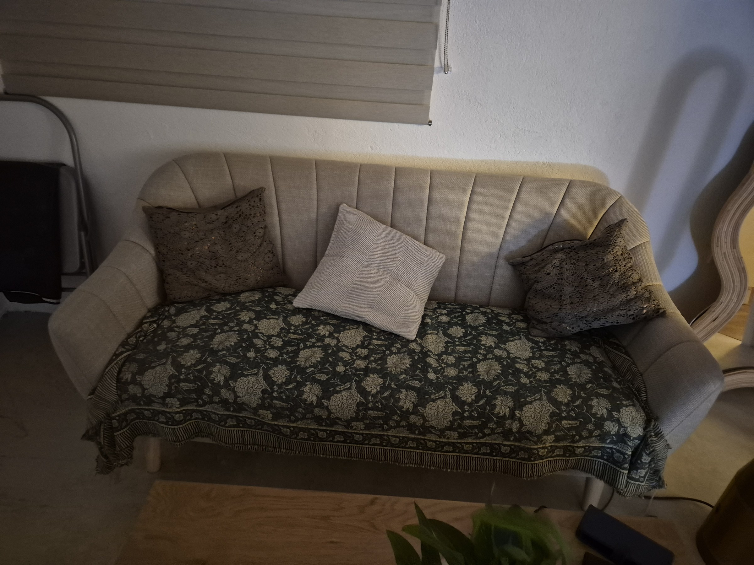JYSK EGEDAL 2.5-Seat Sofa Beige Fabric – Excellent Condition