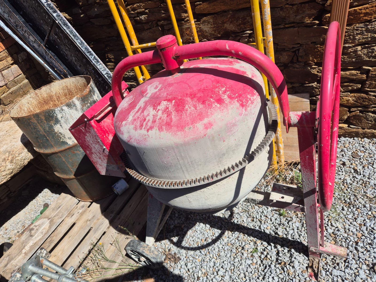 Irbal Promix 175 Professional Electric Concrete Mixer (175L / 700W)