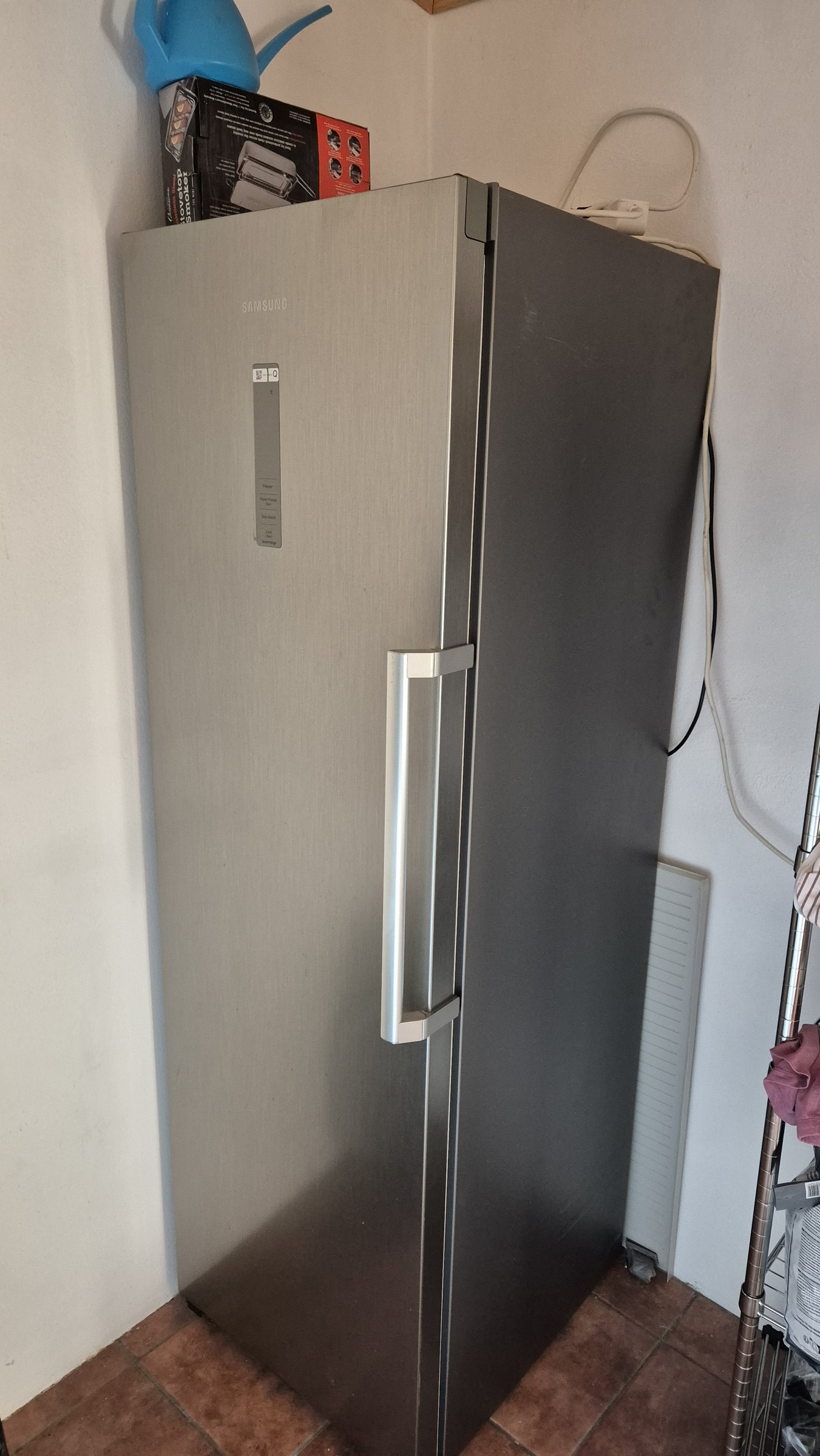 Samsung RZ32C7BFES9/EF 323L No-Frost Upright Freezer