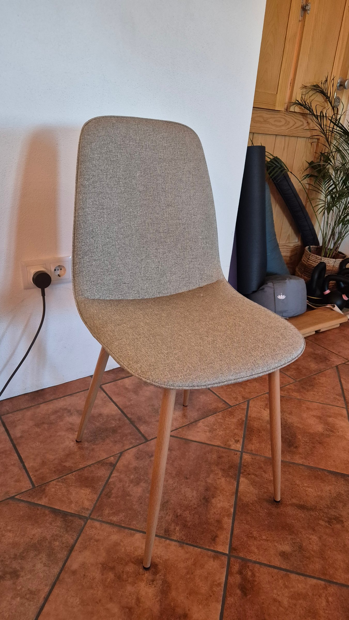 JYSK JONSTRUP Padded Dining Chair (Beige/Grey Fabric with Oak-Effect Legs) - 7 available