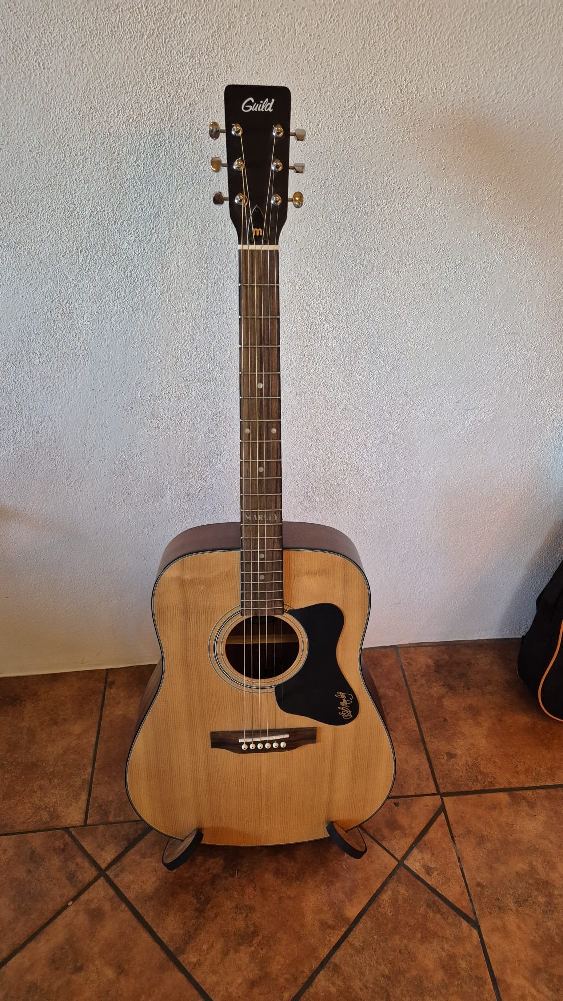 Guild A-20 Marley Bob Marley dreadnought acoustic guitar